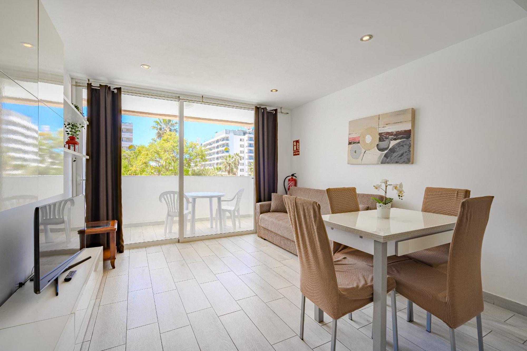 Un Dormitorio En Playa De Las Americas Costa Adeje  Εξωτερικό φωτογραφία